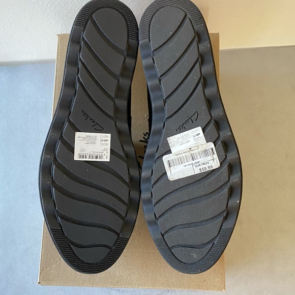 BRAND NEW CLARK LOAFERS COLOR BLACK - SIZE 9 - Picture 5 of 5